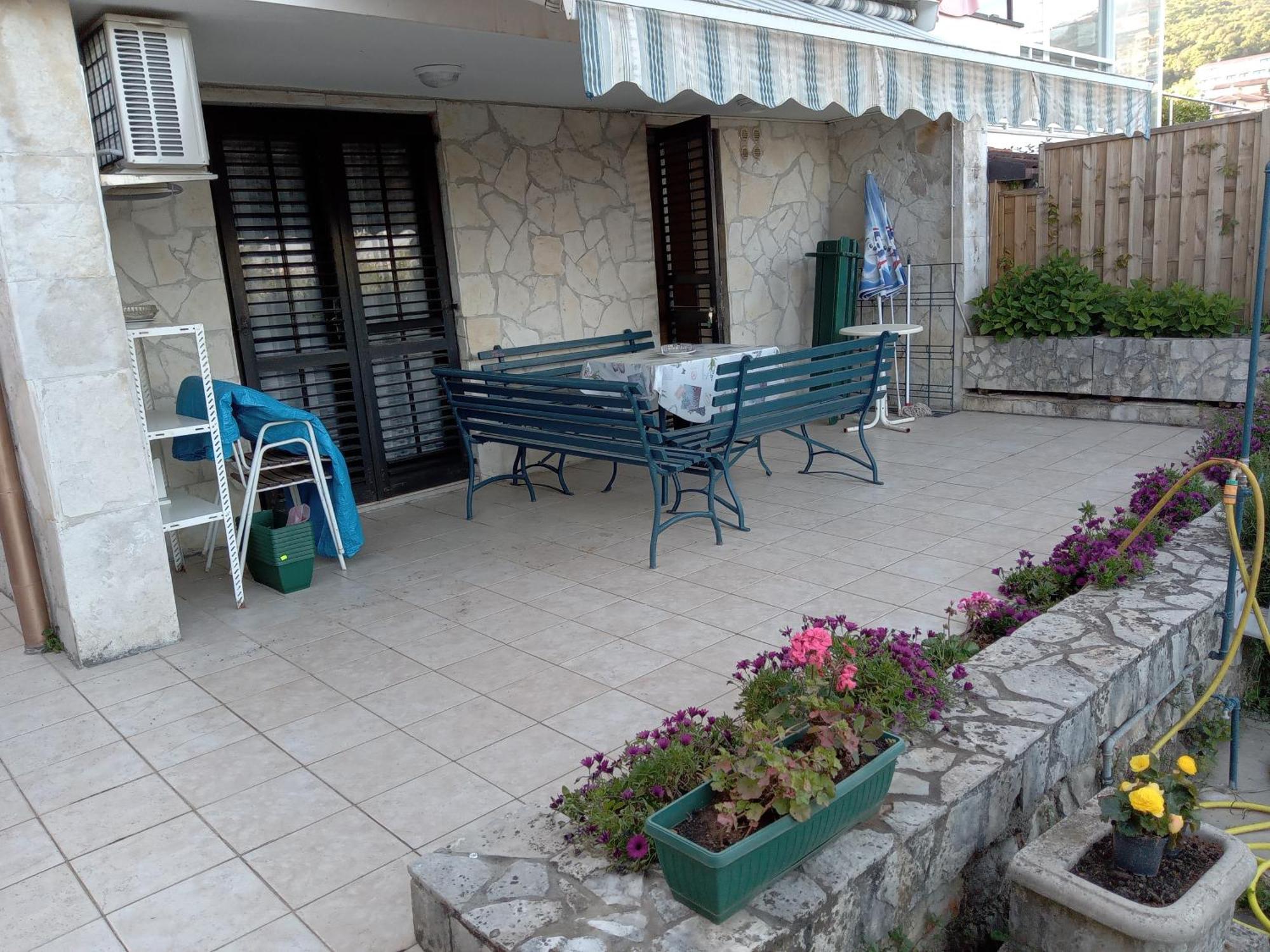 Apartment Azzurro Ičići Esterno foto